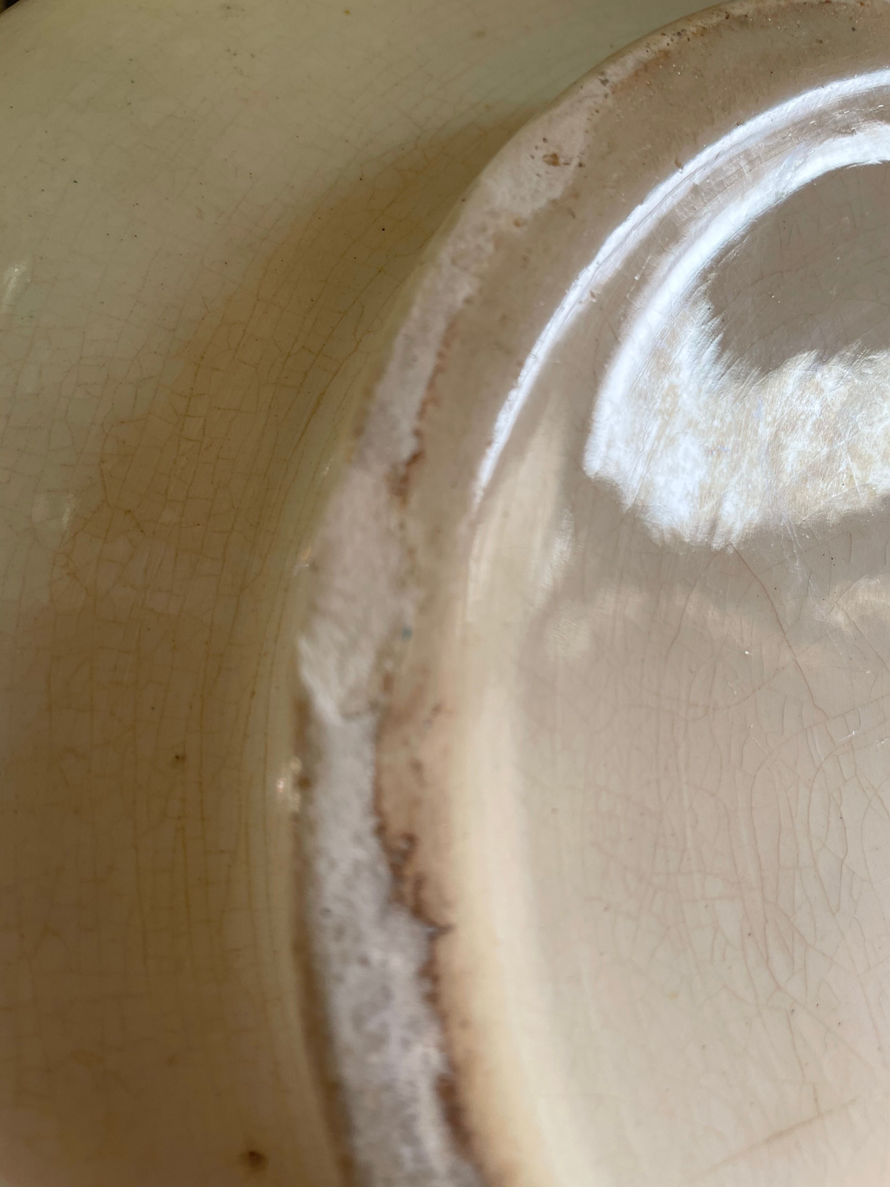 Former St Amand model DAISY soup