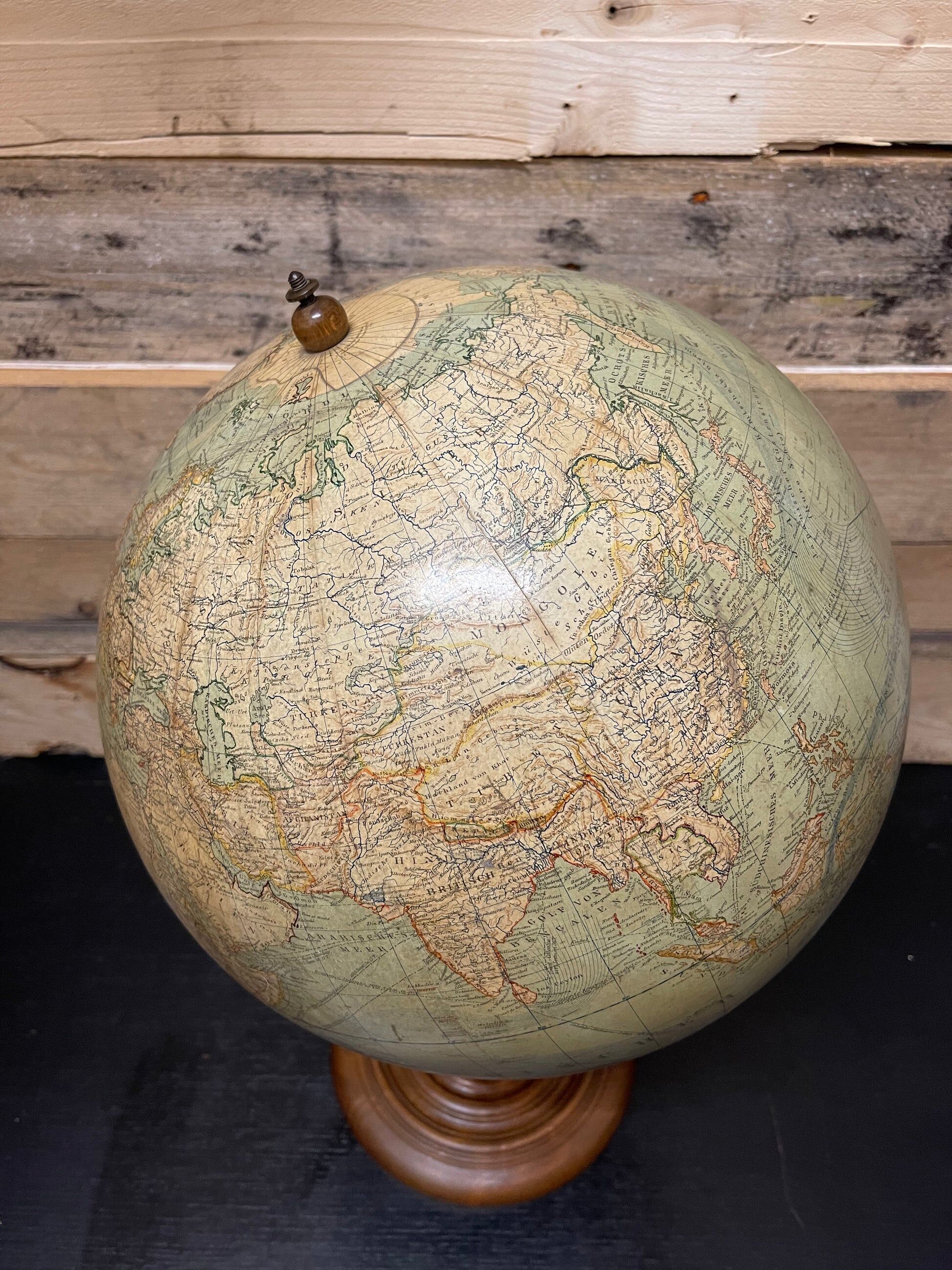 Antique German table globe by Ludwig Julius Heymann Berlin 1890