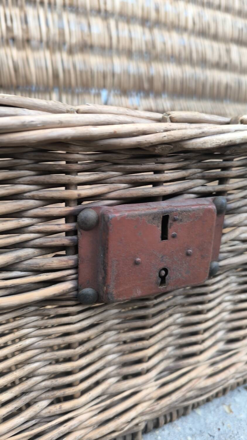1930s wicker travel suitcase