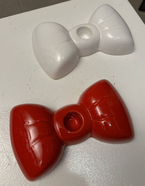 Paire de bougeoirs noeud papillon, Jean-Claude Peiré, 1980