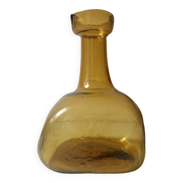 Carafe en verre ambré, france 1970