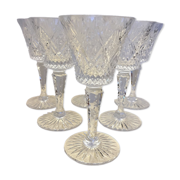 6 verres à eau en cristal taillé