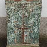 Meuble de rangement ancien en bois