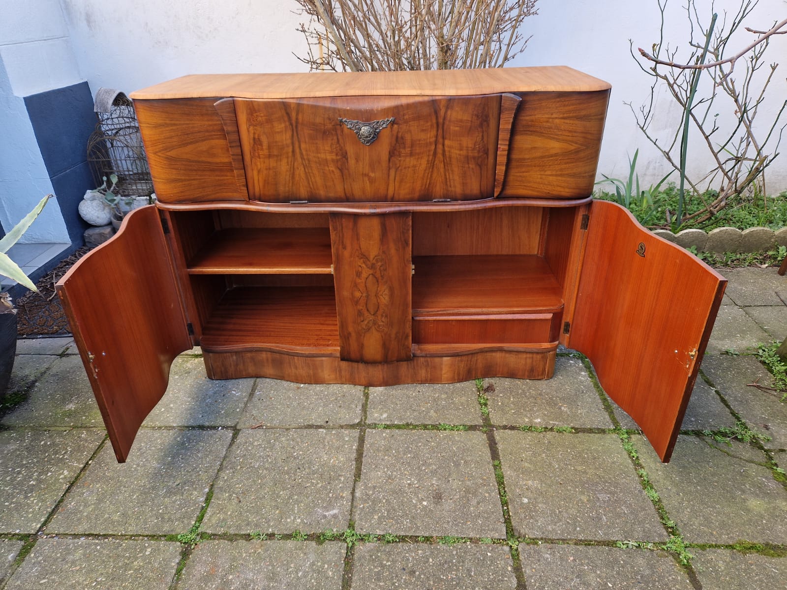 English bar furniture Stonehill Furniture