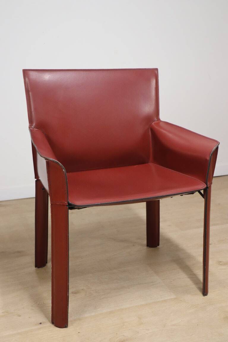 Vintage De Couro leather upholstered armchair, 1980s