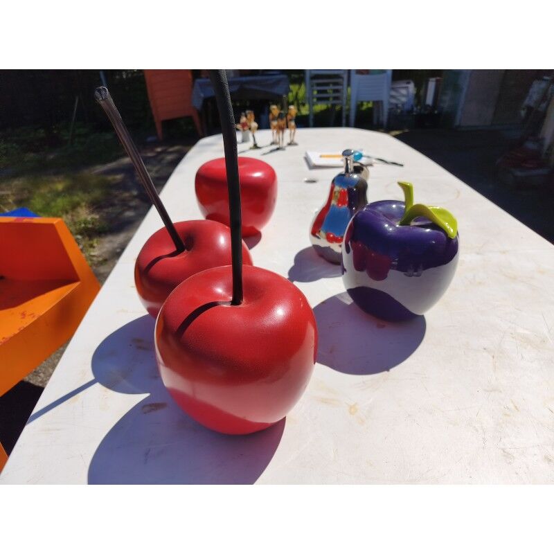 Vintage fruit set in resin and earthenware