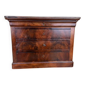 Louis Philippe period mahogany chest of drawers circa 1830