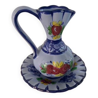 Pitcher and its Alcobaca earthenware basin
