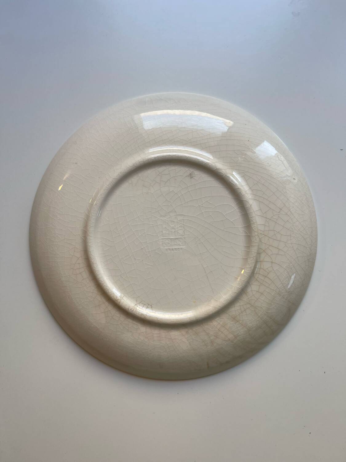 Vintage Cheese Plate Gien - Model "Les Fromages" - Craquelé Earthenware