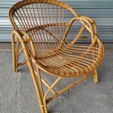 Vintage rattan basket chair in very good condition