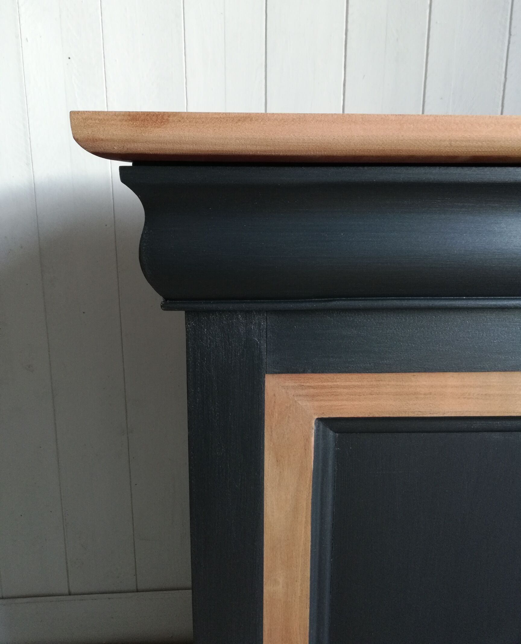 Pair of bedside tables