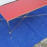 Table basse en laiton plateau en verre rouge