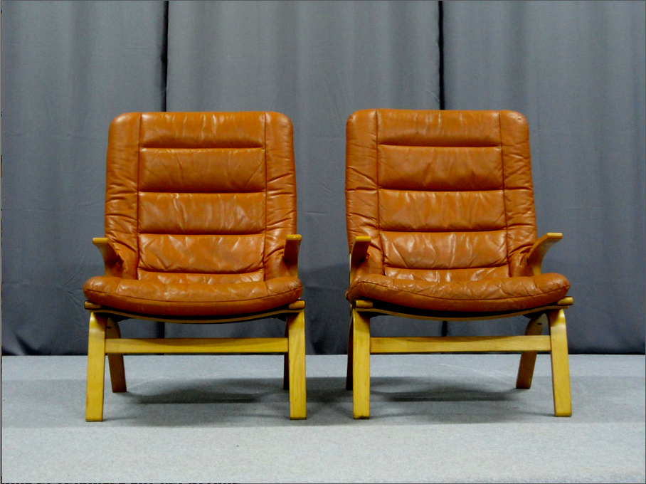 Pair of armchairs leather 1970