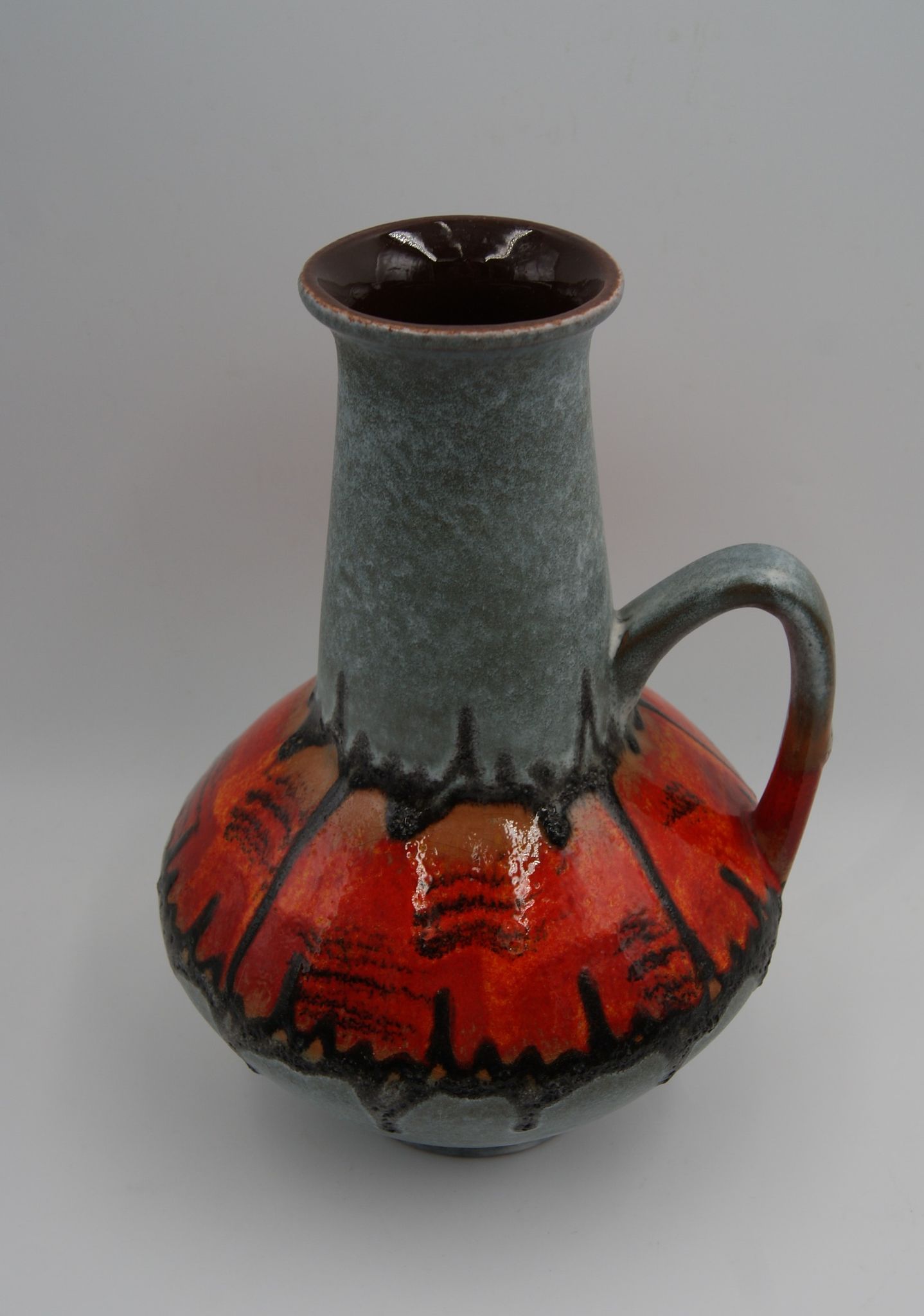 Ceramic vase Fat Lava 1 handle Carstens Germany