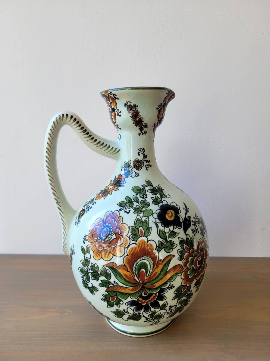 Delft Pitcher