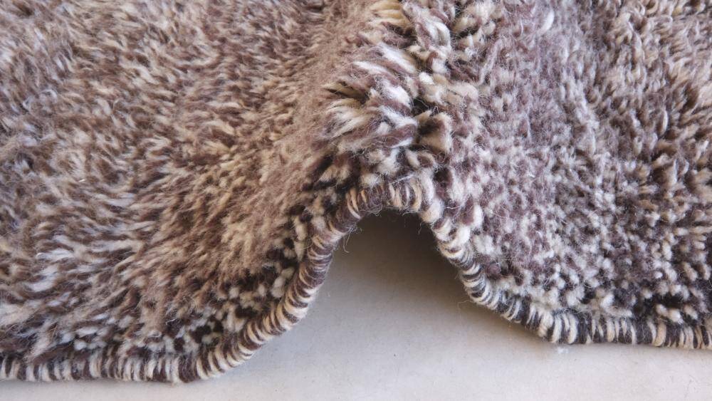 Contemporary Beni M'Rirt Rug - 291 x 206 cm