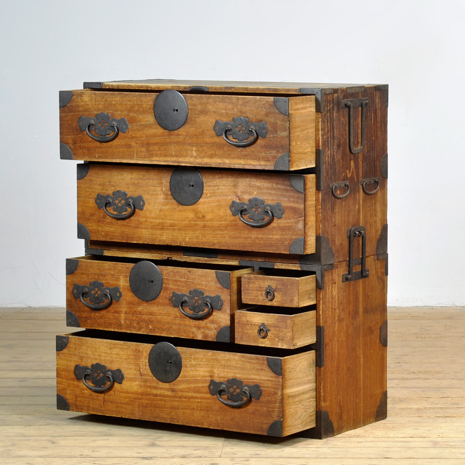 Japanese Tansu chest of drawers, circa 1870