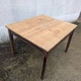 Low farmhouse table