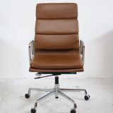 Eames EA 219 Vitra leather office chair
