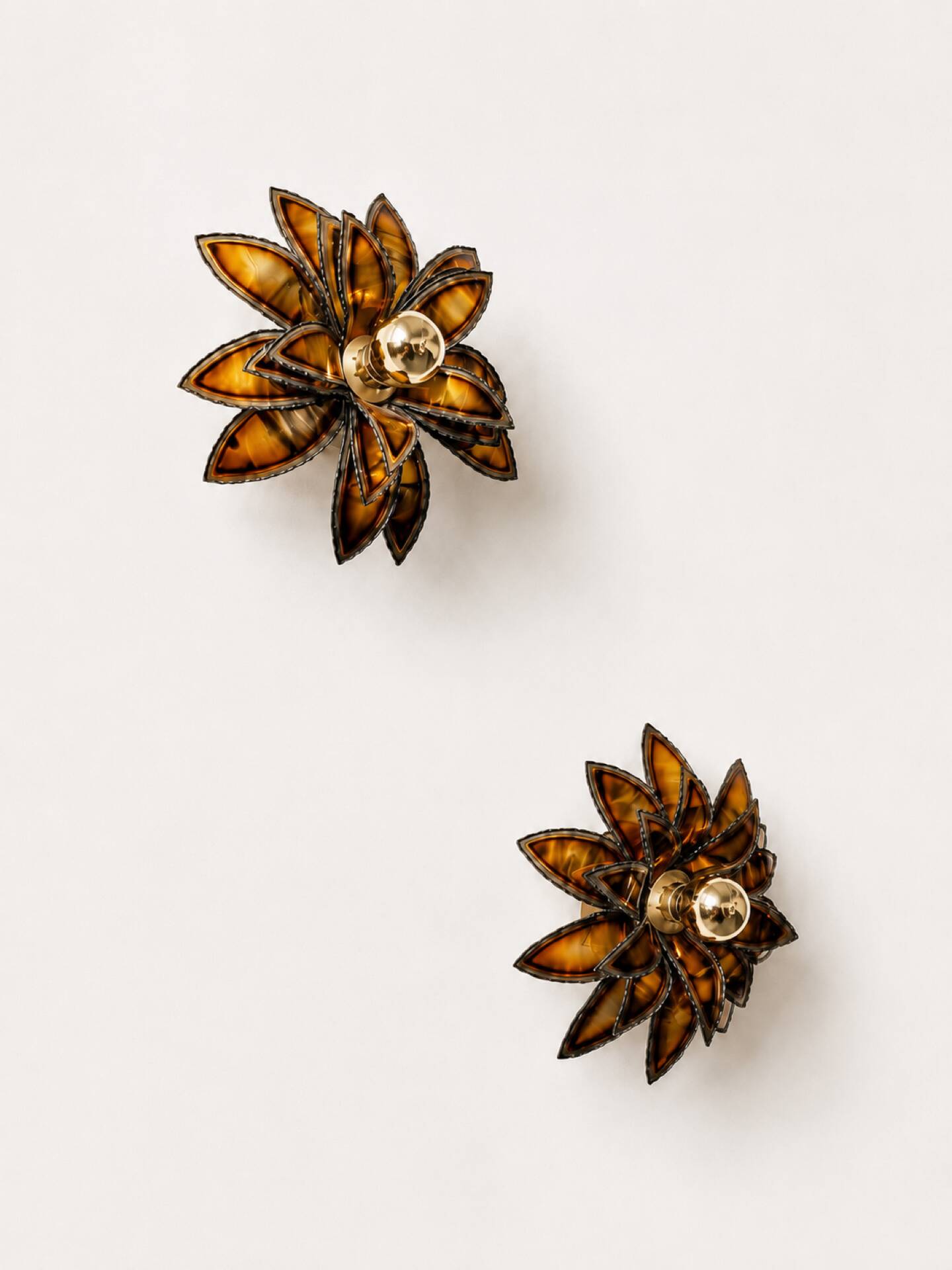 Jansen flower appliqués