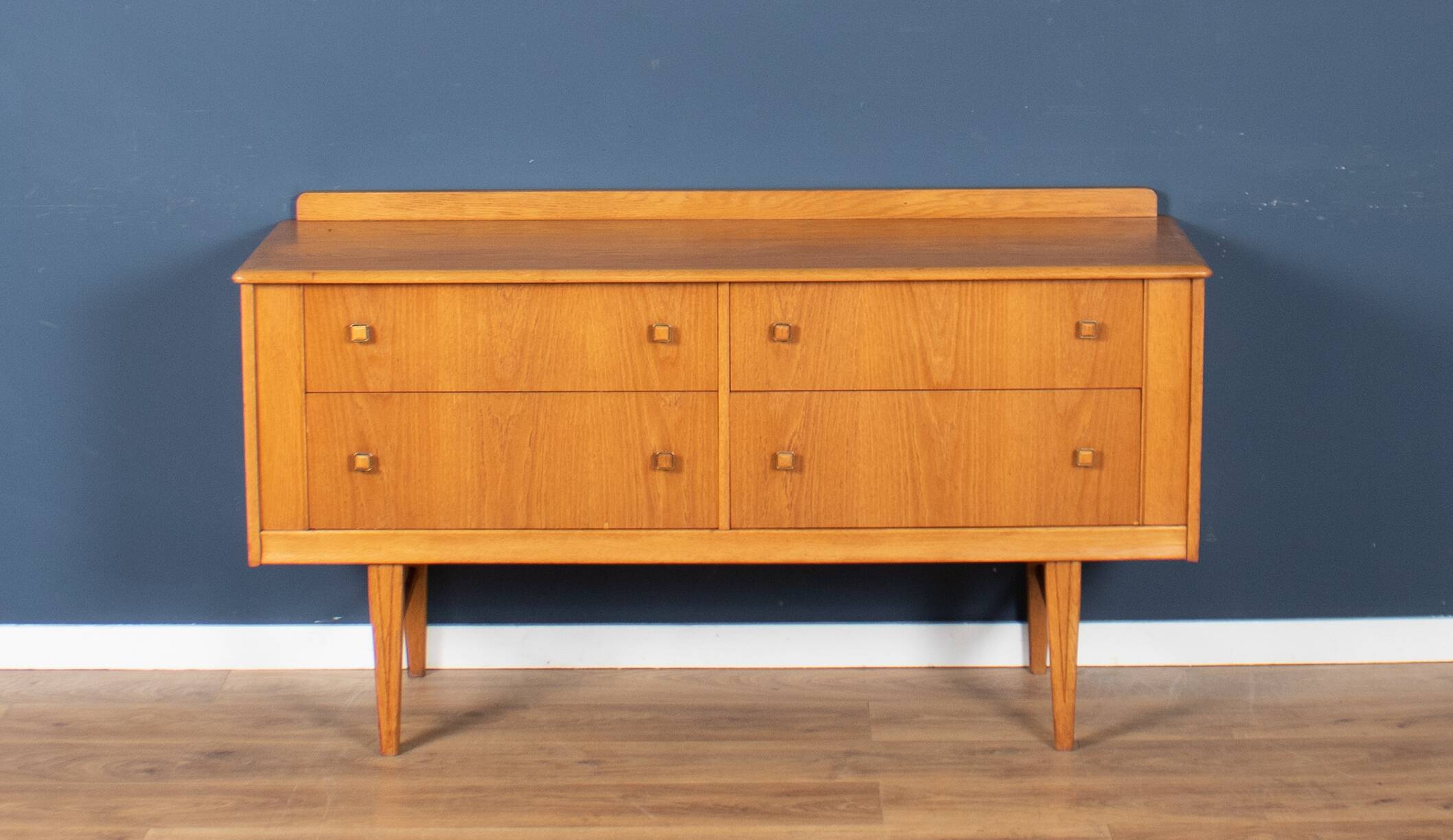 Retro Oak 1960s Homeworthy Chest Of Drawers TV Cabinet Sideboard