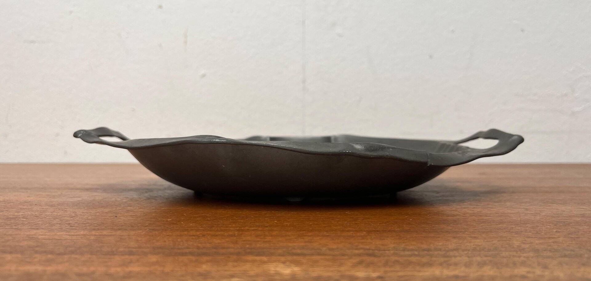 Art Deco Bowl in Tin 4913 by Kayser Zinn