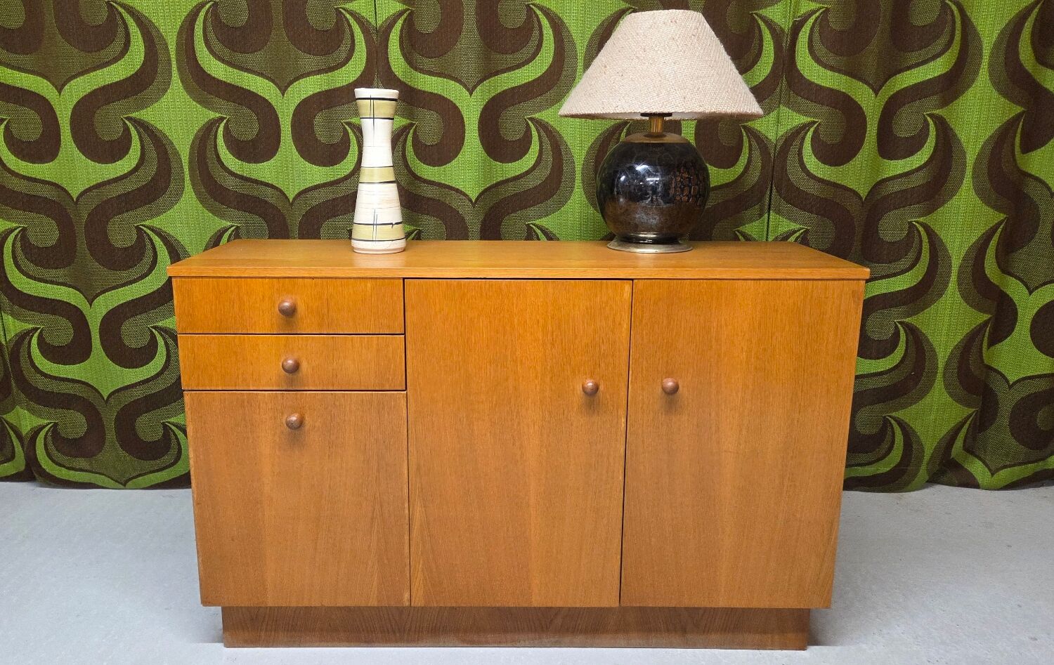 1970s vintage buffet