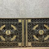 Paire de portes monogrammées en fonte de fer époque Art Déco