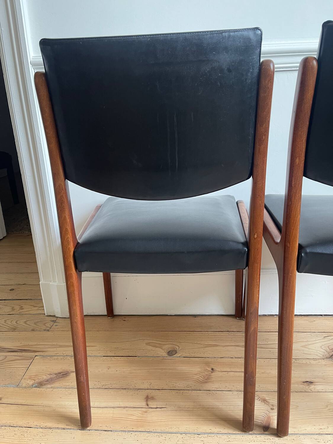 Stella Scandinavian chairs
