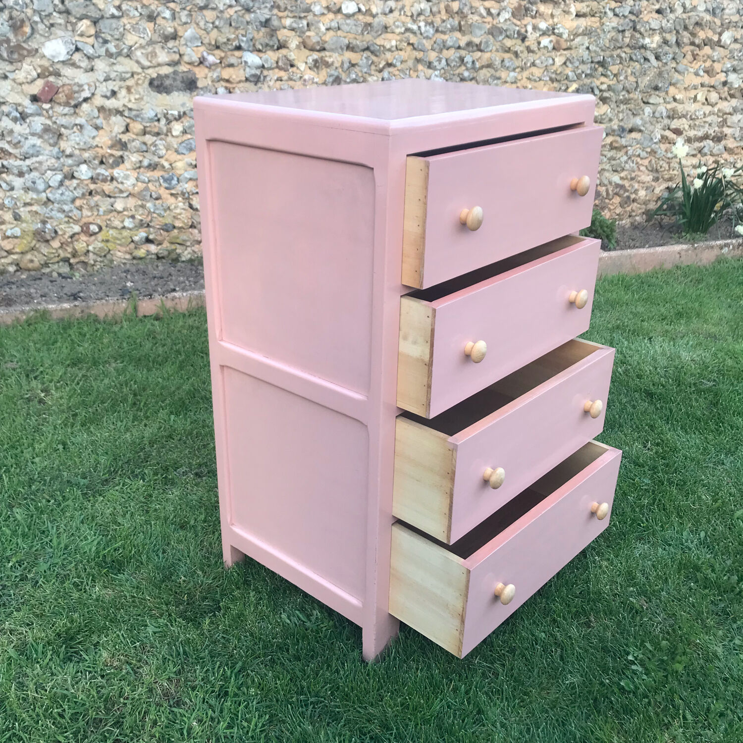 Vintage chest of drawers 1950 pink Shabby