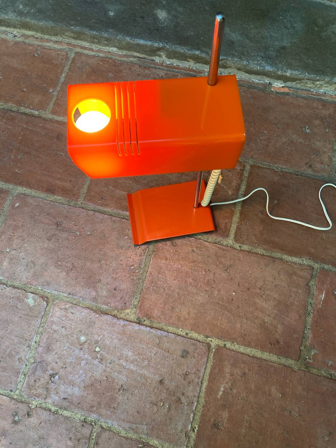 Vintage desk or bedside lamp