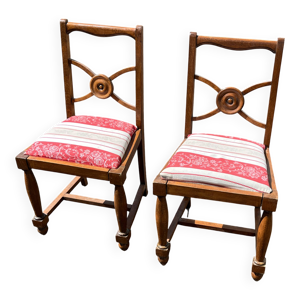 Paire de chaises anciennes