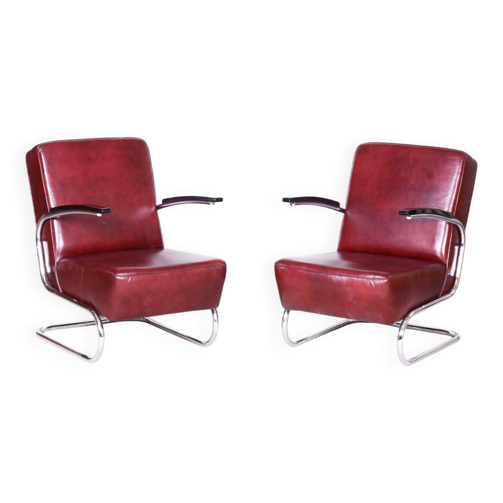 Czech Bauhaus Armchairs in Red Leather and Chrome by Arnošt Beck, 1930s, Set of 2
