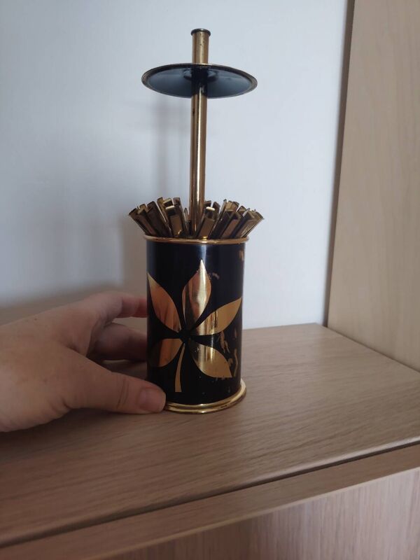 Distributeur de cigarettes