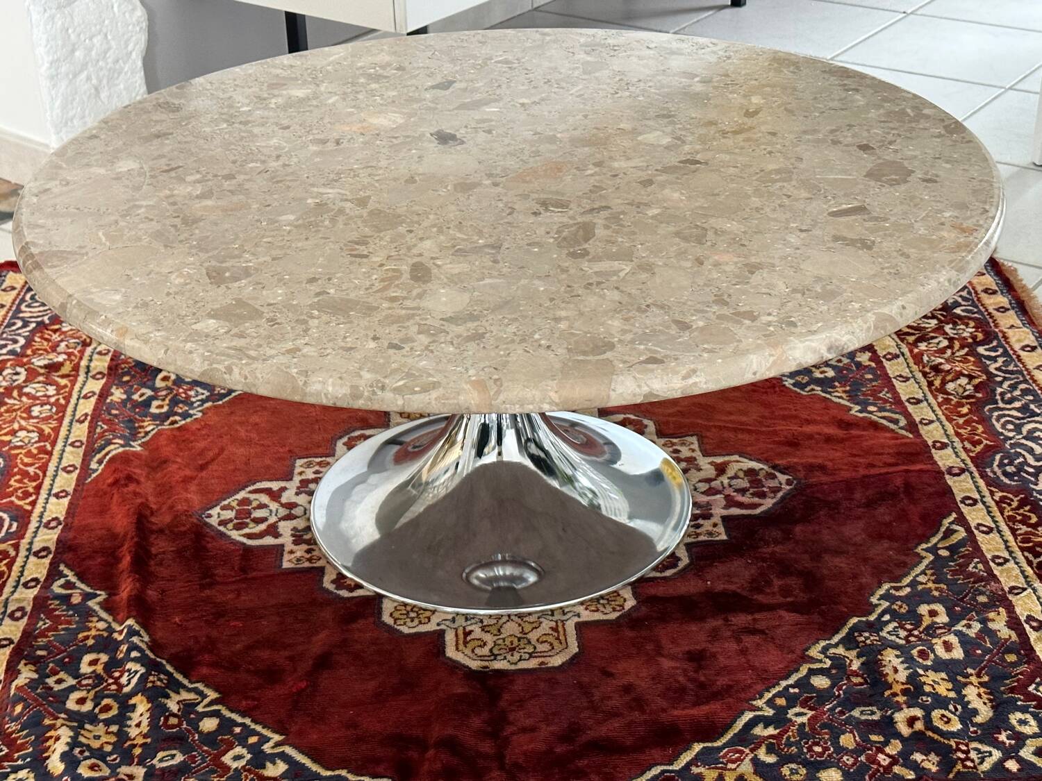 Table basse pied tulipe marbre vintage 1970