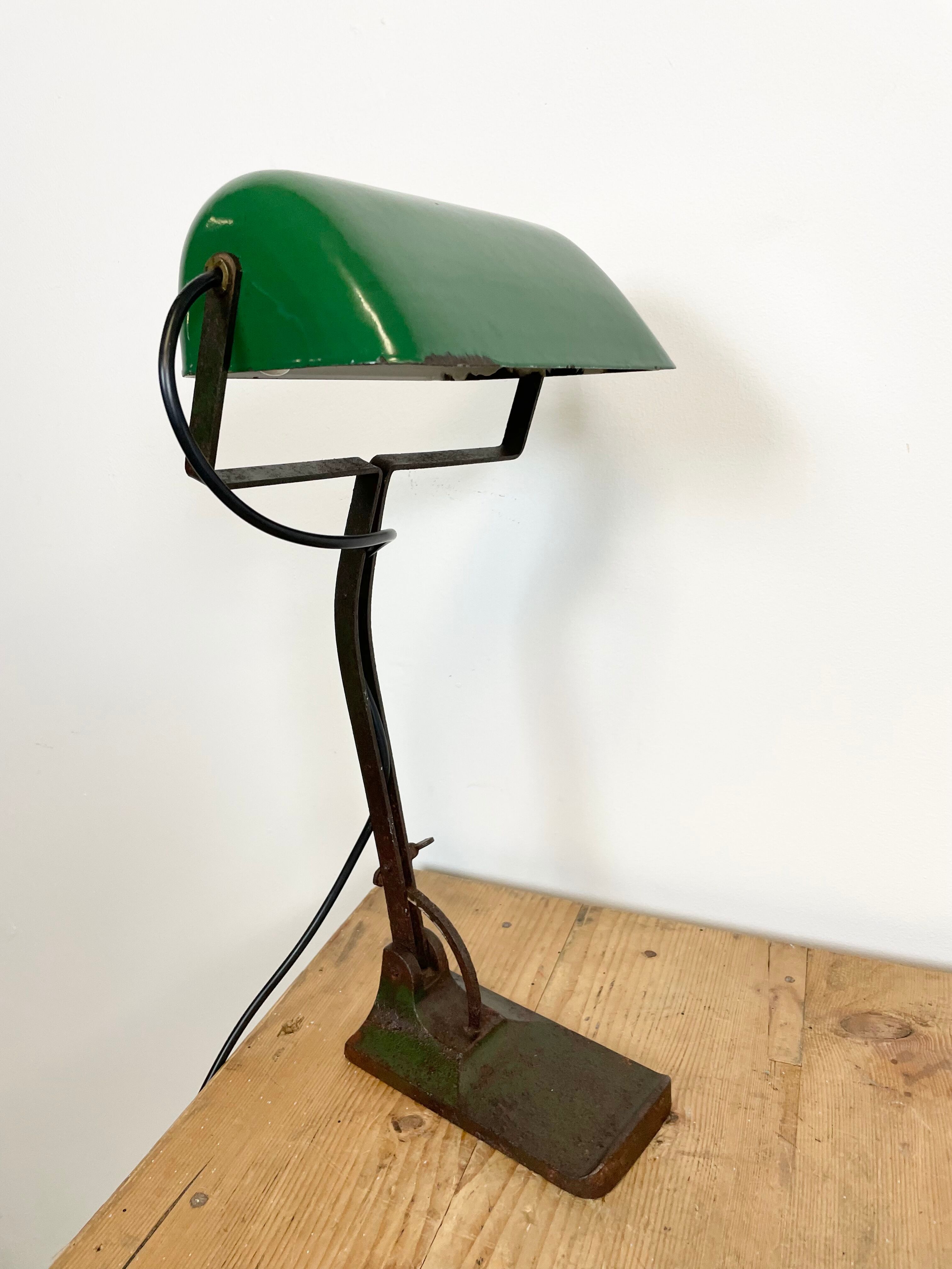 Vintage green enamel bank lamp from Astral, 1930s