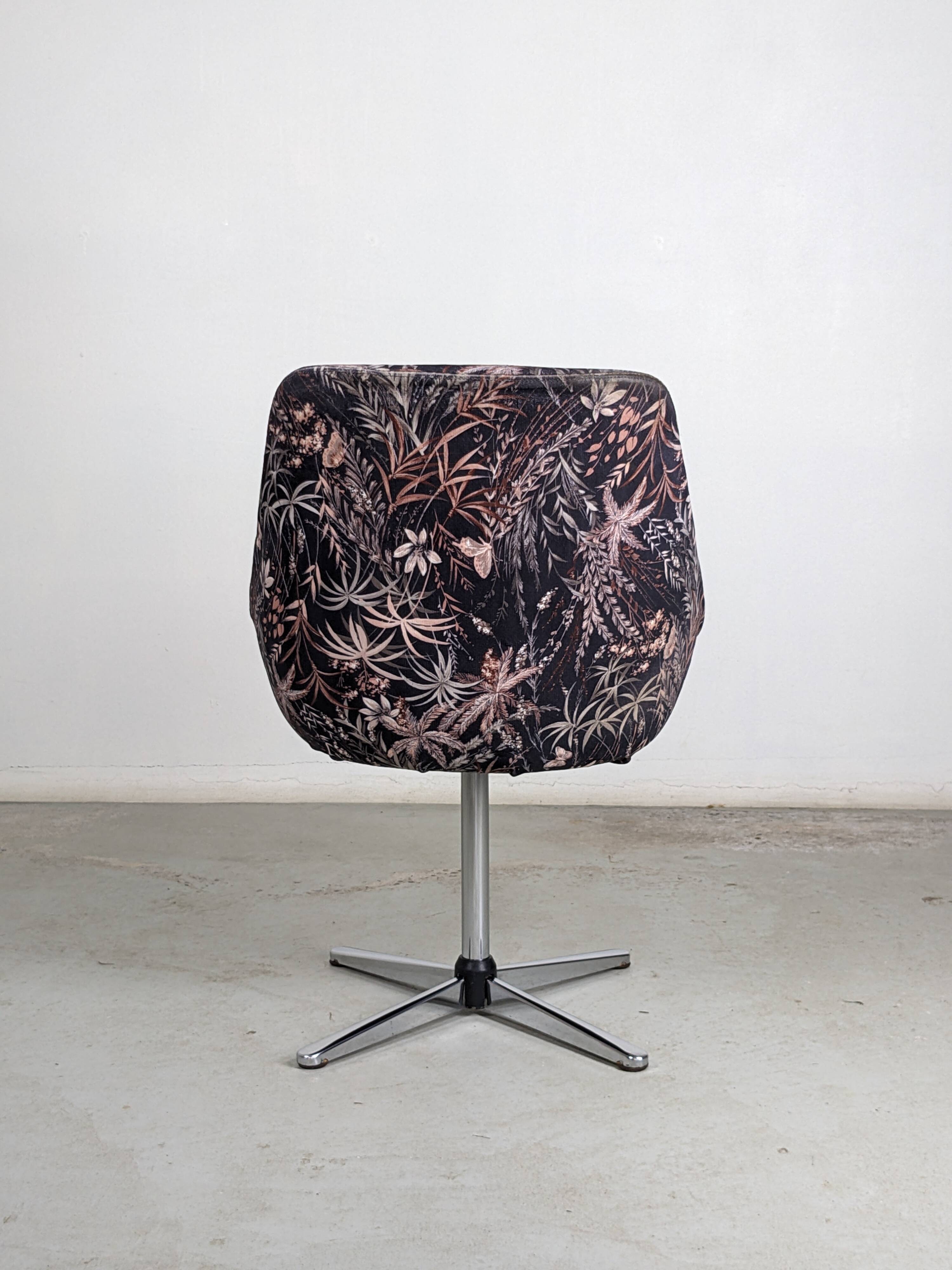 Set of 4 vintage swivel shell chairs - 1970s