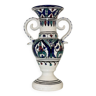 Antique Mediterranean style vase