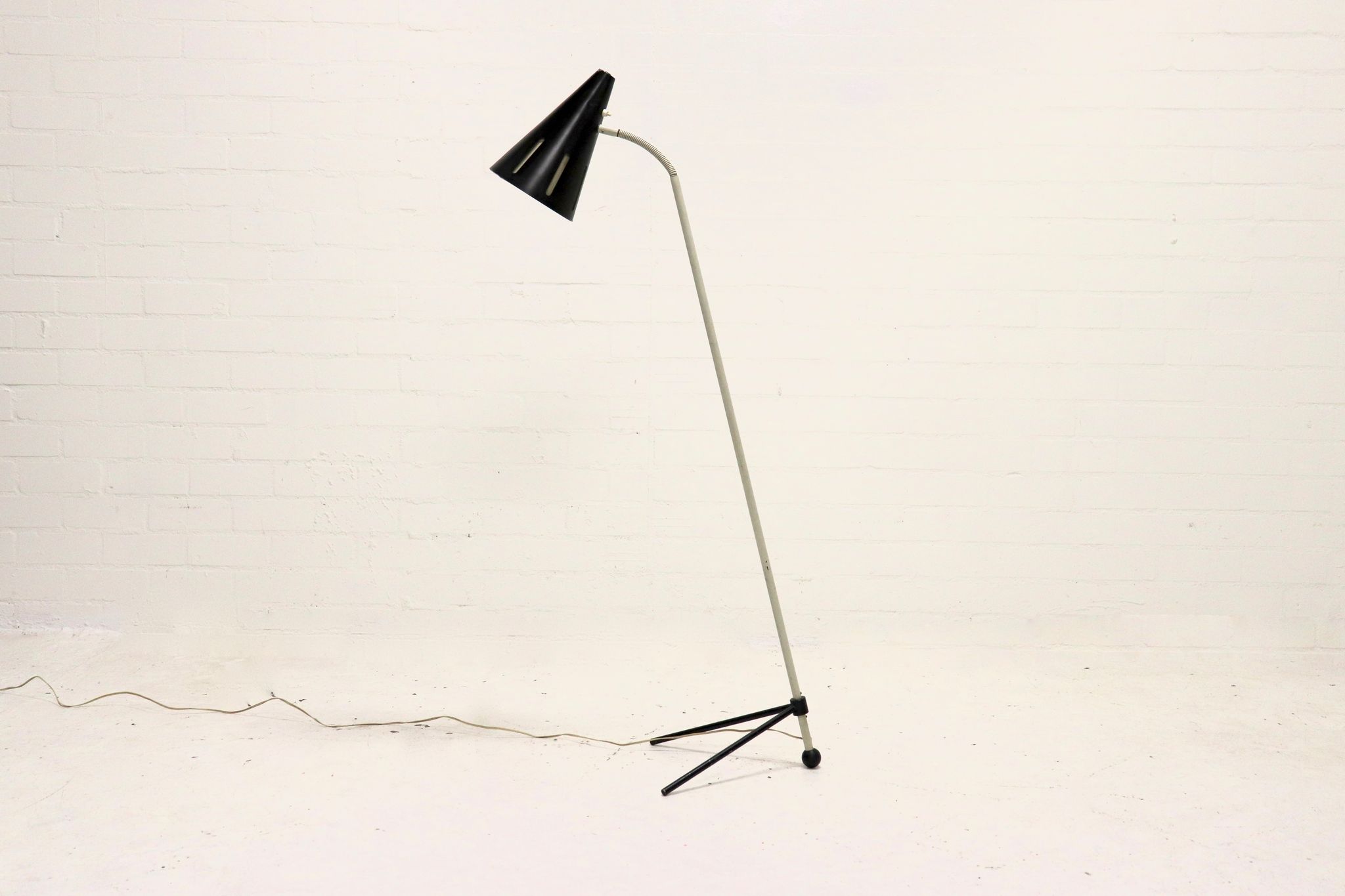 Lampadaire Hala Zeist série Sun par T. Busquet des années 1950