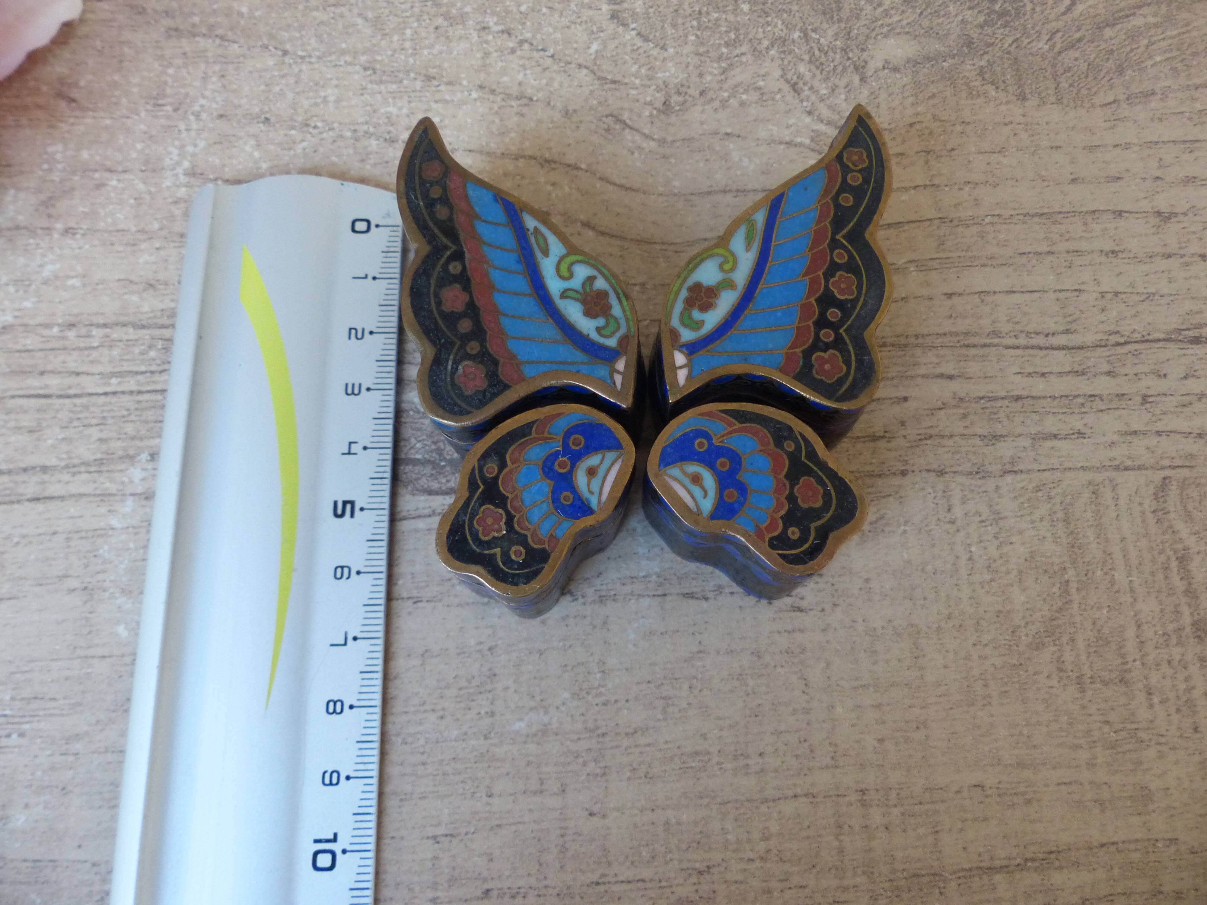 Ancienne boîte papillon chinoise en cloisonné puzzle – Émail