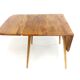 Table à manger en hêtre et orme du milieu du siècle Ercol