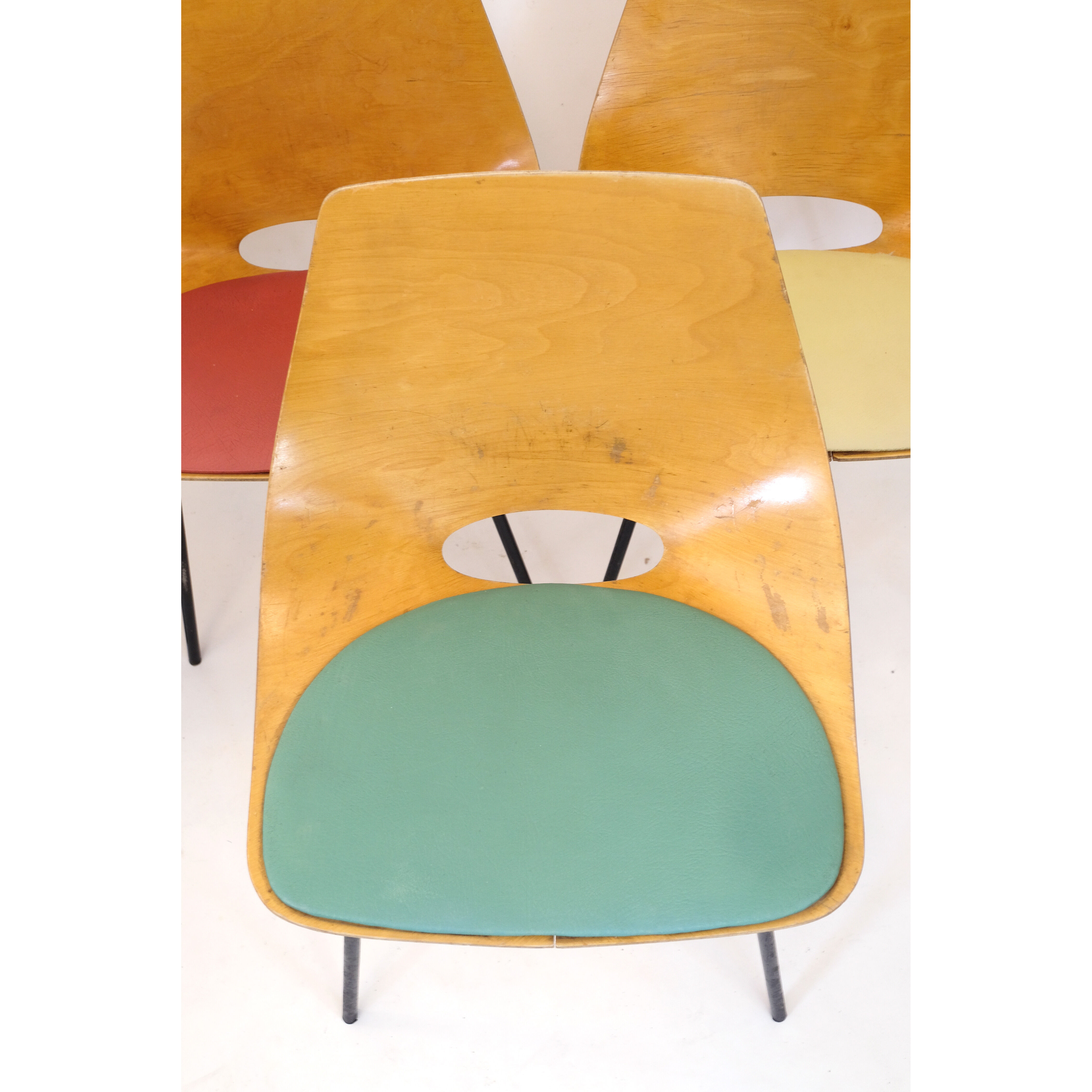 Pierre Guariche set of 6 Tonneau chairs, Steiner, 1960.