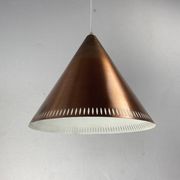 Suspension en cuivre perforé, Nordisk Solar, Danemark