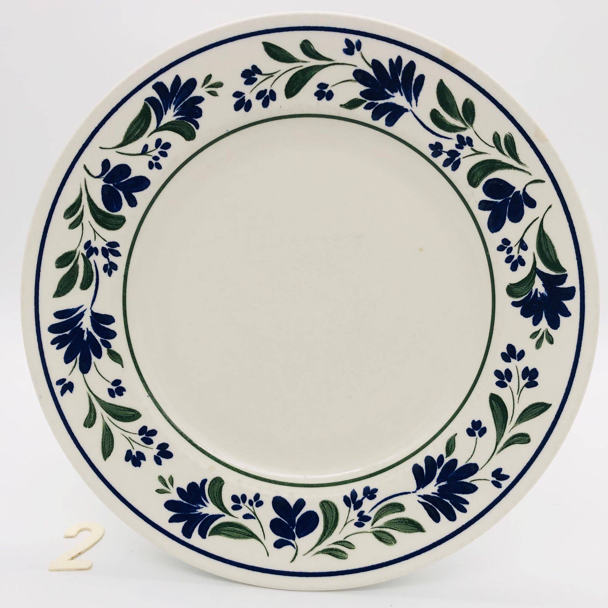 6 English dinner plates "Churchill", Staffordshire.
