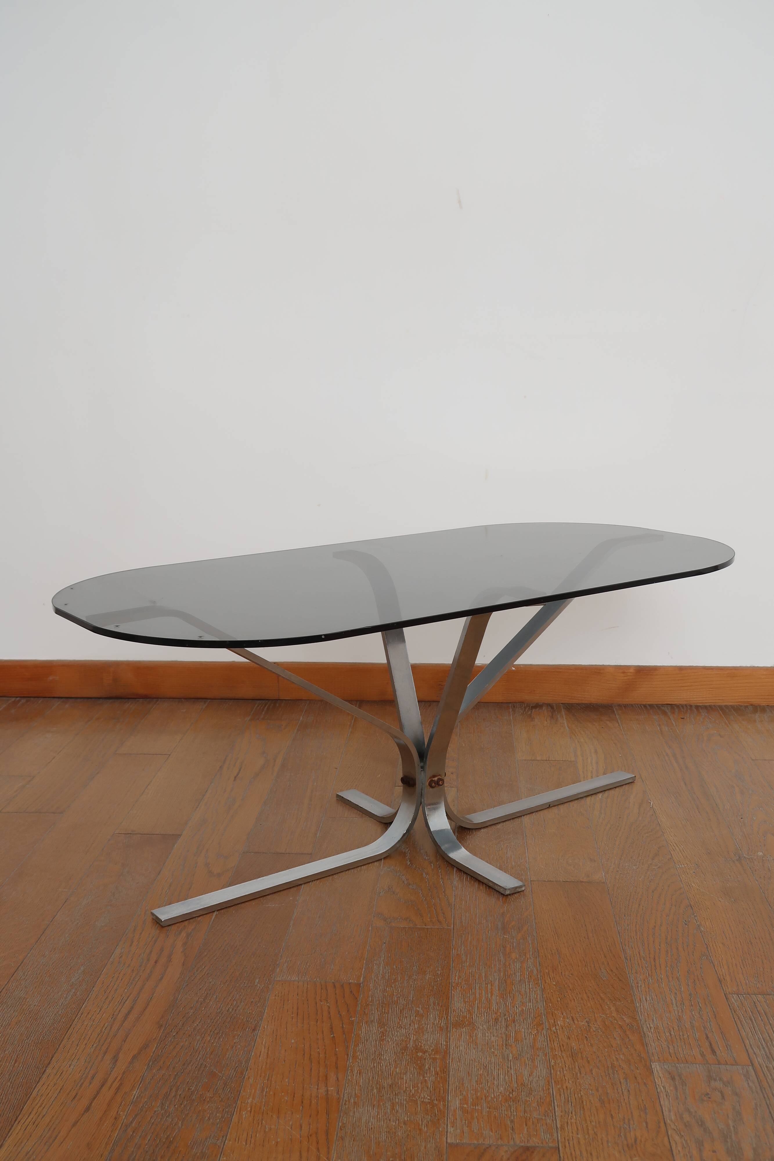 Oval coffee table smoked glass
