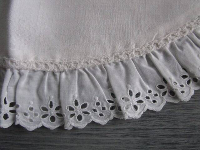 Half-moon old embroidered cradle pillowcase