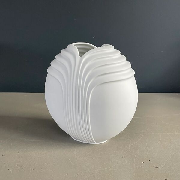 Vase en biscuit Rosenthal