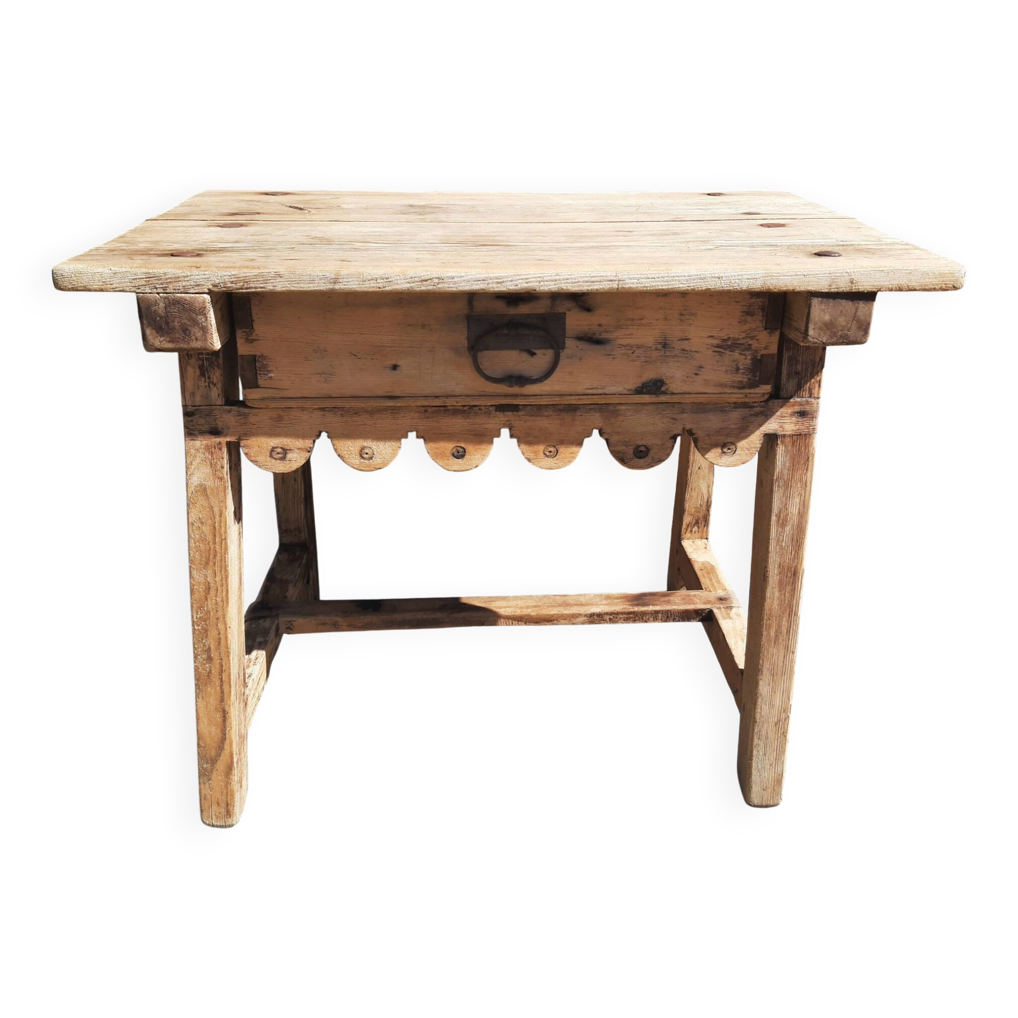 Table basse ou d' appoint. (18ème siècle)