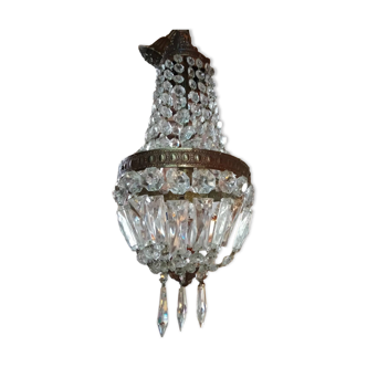 Balloon pendant with tassels