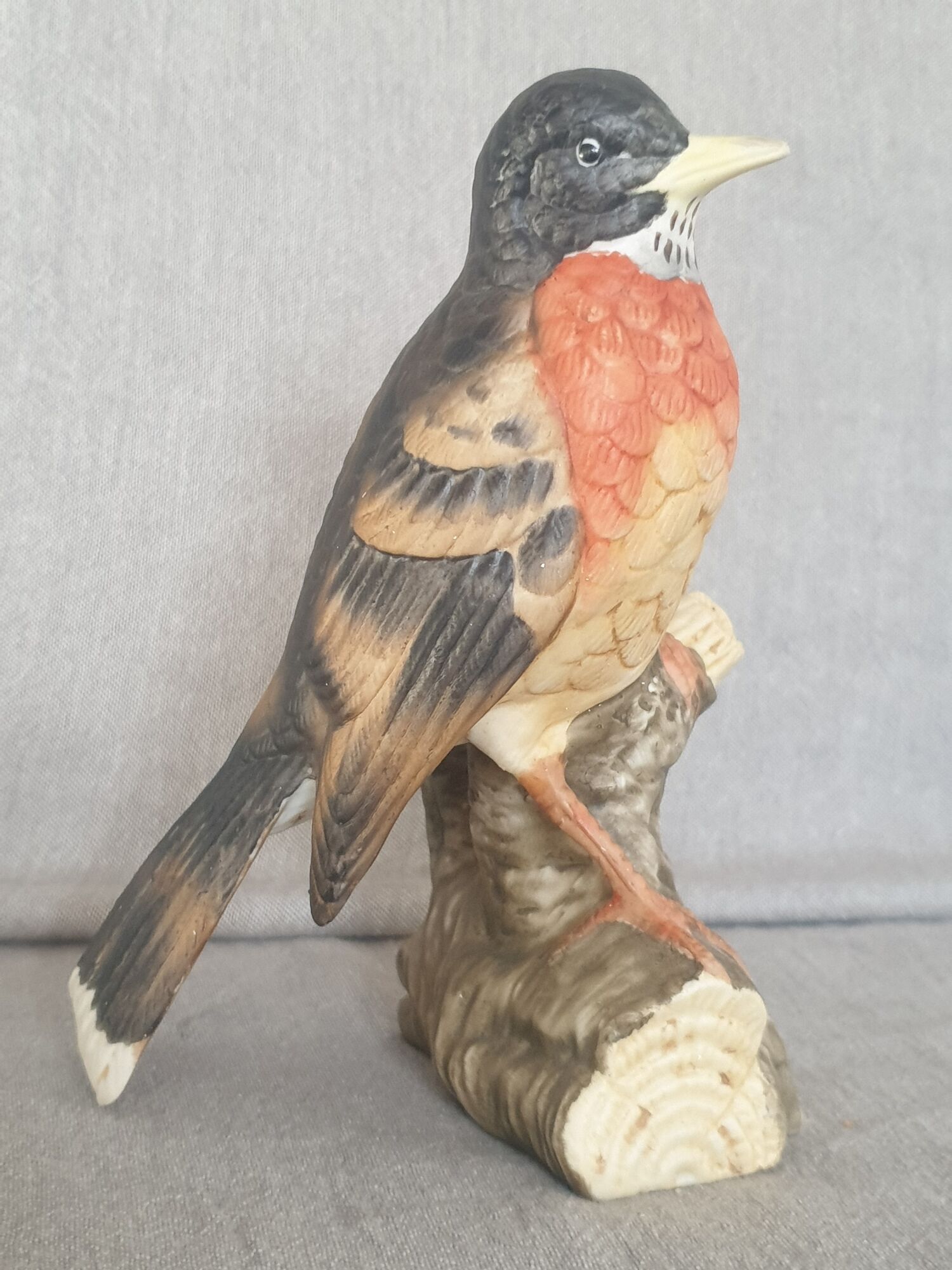 Matte porcelain bird sculpture from Milan by Eda Mann, American Blackbird